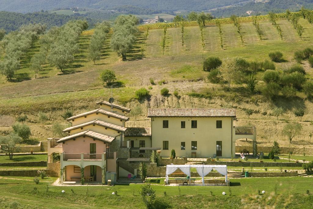 Aparthotel Borgo Le Capannelle à Castel Ritaldi Extérieur photo